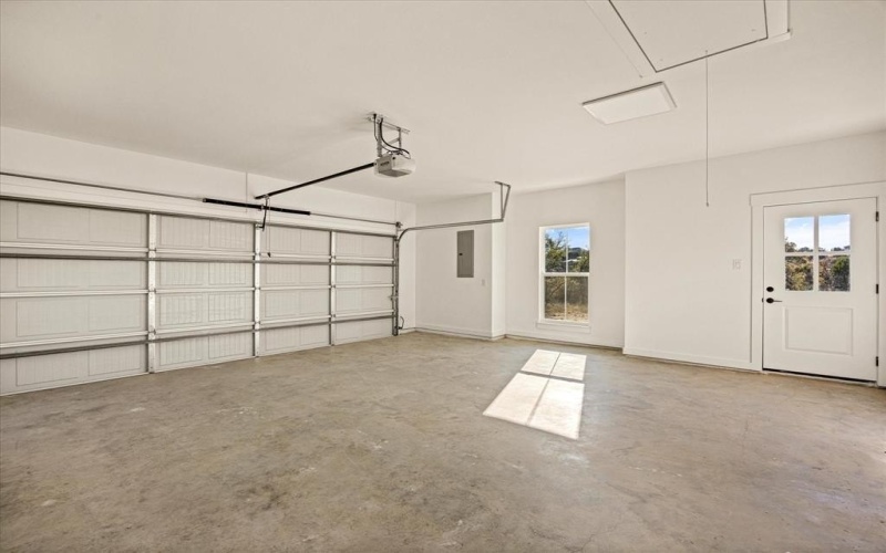 370 Hidden Lake, Bluff Dale, TX 76433, 4 Bedrooms Bedrooms, ,2 BathroomsBathrooms,Residential,For Sale,370 Hidden Lake,0,21115769