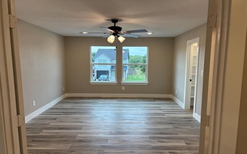 3211 Brazos River Drive, Granbury, TX 76048, 3 Bedrooms Bedrooms, ,2 BathroomsBathrooms,Residential,For Sale,3211 Brazos River Drive,0,21115896