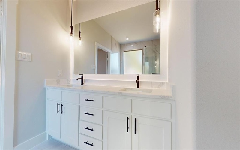 1609 Sharon Street, Arlington, TX 76010, 4 Habitaciones Habitaciones , ,2 BañosBaños,Residential,En Venta,1609 Sharon Street,0,21115925