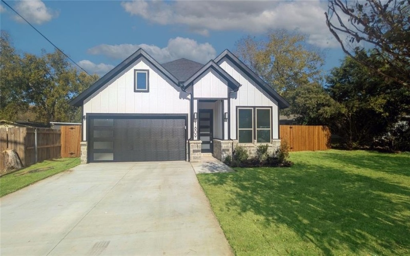 1609 Sharon Street, Arlington, TX 76010, 4 Habitaciones Habitaciones , ,2 BañosBaños,Residential,En Venta,1609 Sharon Street,0,21115925