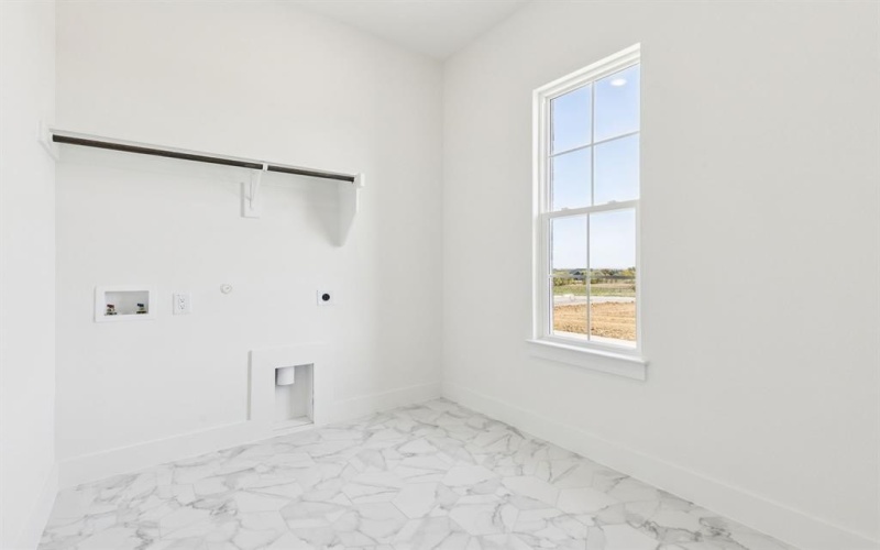 711 Hummingbird Lane, Justin, TX 76247, 4 Habitaciones Habitaciones , ,3 BañosBaños,Residential,En Venta,711 Hummingbird Lane,0,21115956