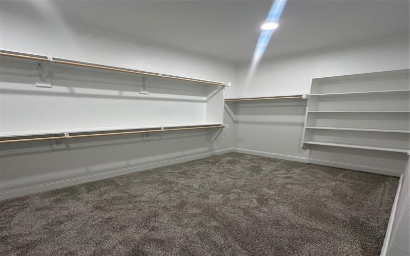 1326 Diceman Avenue, Dallas, TX 75203, 4 Habitaciones Habitaciones , ,3 BañosBaños,Residential,En Venta,1326 Diceman Avenue,0,21116006