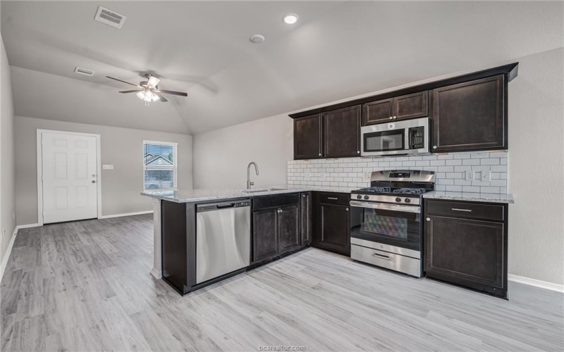 2794 Buccaneer Trail, Bryan, TX 77803, 3 Bedrooms Bedrooms, ,2 BathroomsBathrooms,Residential,For Sale,2794 Buccaneer Trail,0,25010902