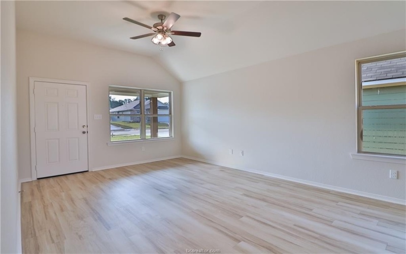 2795 Buccaneer Way, Bryan, TX 77803, 3 Bedrooms Bedrooms, ,2 BathroomsBathrooms,Residential,For Sale,2795 Buccaneer Way,0,25010903