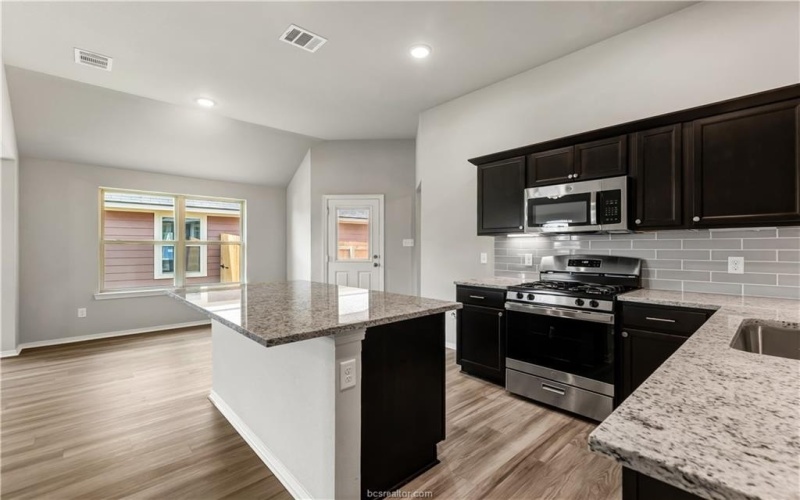 2787 Buccaneer Trail, Bryan, TX 77803, 3 Bedrooms Bedrooms, ,2 BathroomsBathrooms,Residential,For Sale,2787 Buccaneer Trail,0,25011145