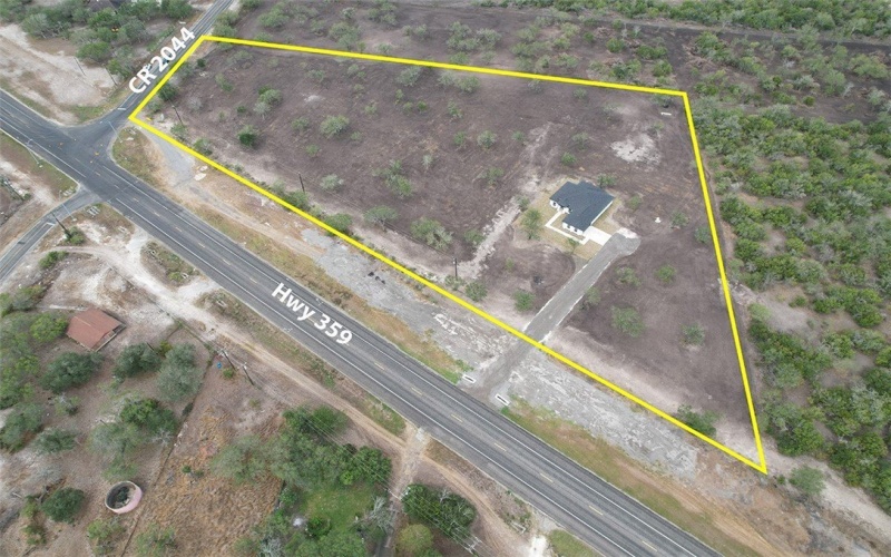 6081 US Highway 359, Alice, TX 78332, 4 Habitaciones Habitaciones , ,2 BañosBaños,Residential,En Venta,6081 US Highway 359,0,468032