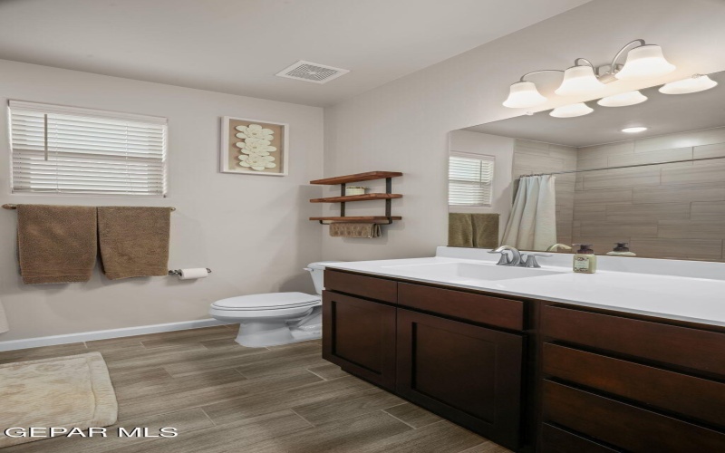 951 MUKER Place, El Paso, TX 79928, 4 Habitaciones Habitaciones , ,2 BañosBaños,Residential,En Venta,951 MUKER Place,0,933985