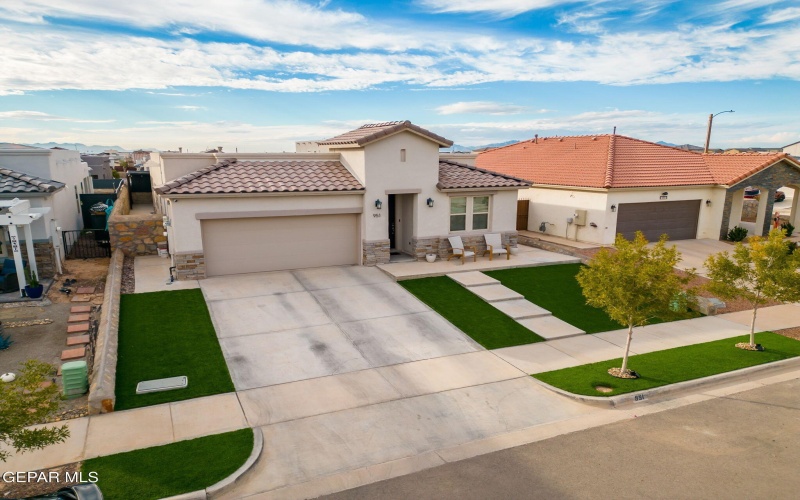 951 MUKER Place, El Paso, TX 79928, 4 Habitaciones Habitaciones , ,2 BañosBaños,Residential,En Venta,951 MUKER Place,0,933985
