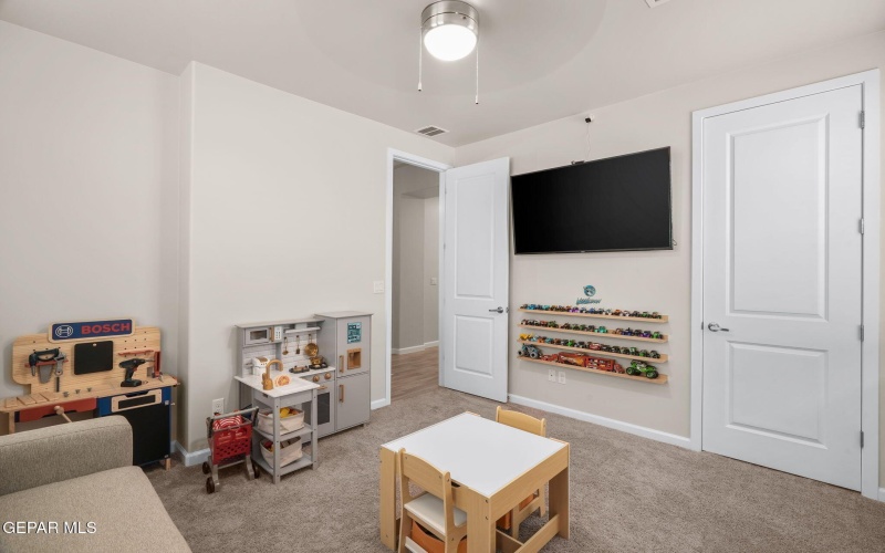 951 MUKER Place, El Paso, TX 79928, 4 Habitaciones Habitaciones , ,2 BañosBaños,Residential,En Venta,951 MUKER Place,0,933985