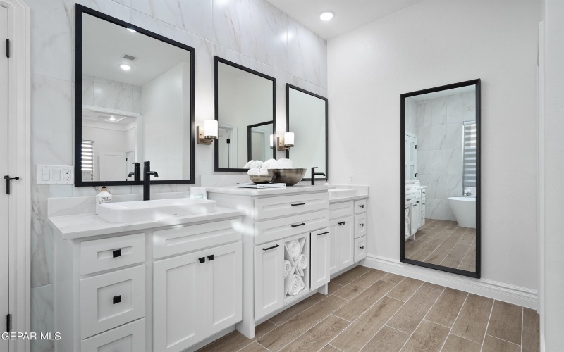 3852 Belief Lane, El Paso, TX 79938, 3 Bedrooms Bedrooms, ,2 BathroomsBathrooms,Residential,For Sale,3852 Belief Lane,0,934007