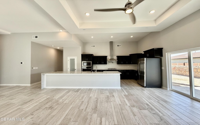 15136 AMBITION Avenue, El Paso, TX 79938, 5 Habitaciones Habitaciones , ,3 BañosBaños,Residential,En Venta,15136 AMBITION Avenue,0,934011