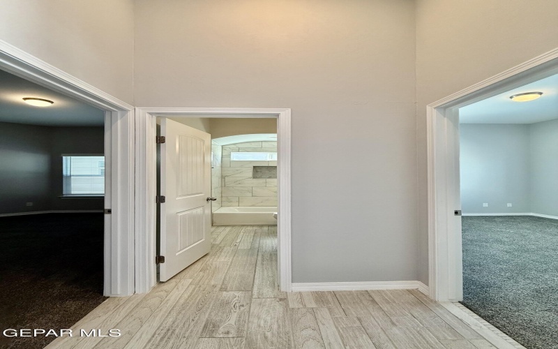 15136 AMBITION Avenue, El Paso, TX 79938, 5 Habitaciones Habitaciones , ,3 BañosBaños,Residential,En Venta,15136 AMBITION Avenue,0,934011