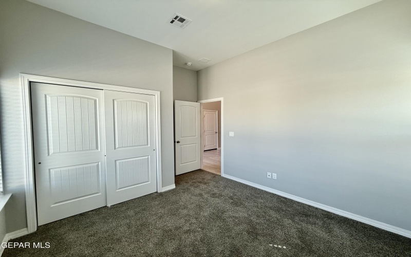 15136 AMBITION Avenue, El Paso, TX 79938, 5 Habitaciones Habitaciones , ,3 BañosBaños,Residential,En Venta,15136 AMBITION Avenue,0,934011