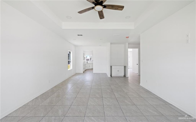 1713 Diplomat Drive, Edinburg, TX 78542, 3 Habitaciones Habitaciones , ,2 BañosBaños,Residential,En Venta,1713 Diplomat Drive,0,483463