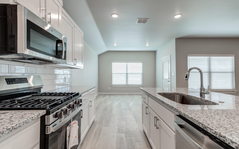 7031 25th Street, Lubbock, TX 79407, 3 Bedrooms Bedrooms, ,2 BathroomsBathrooms,Residential,For Sale,7031 25th Street,0,202563305