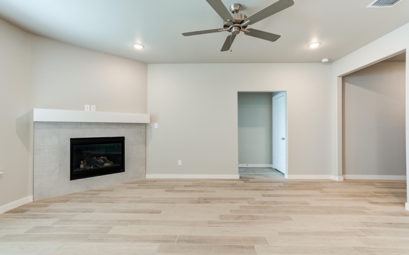 7031 25th Street, Lubbock, TX 79407, 3 Bedrooms Bedrooms, ,2 BathroomsBathrooms,Residential,For Sale,7031 25th Street,0,202563305