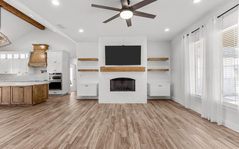 2117 S County Rd 1059, Midland, TX 79706, 4 Bedrooms Bedrooms, ,2 BathroomsBathrooms,Residential,For Sale,2117 S County Rd 1059,0,161716