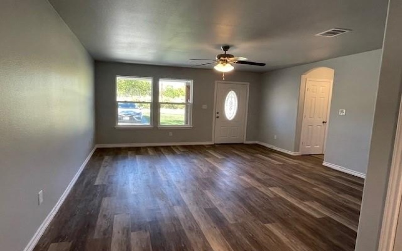 1811 Morgan Street, Greenville, TX 75401, 3 Habitaciones Habitaciones , ,2 BañosBaños,Residential,En Venta,1811 Morgan Street,20866648