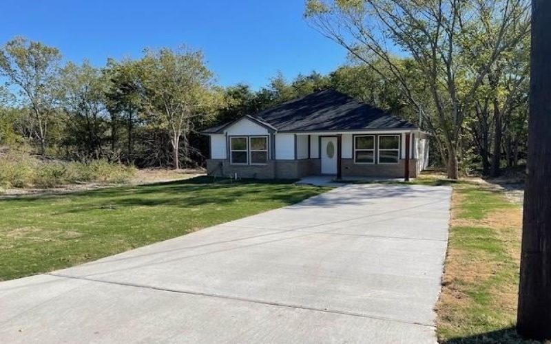 1811 Morgan Street, Greenville, TX 75401, 3 Habitaciones Habitaciones , ,2 BañosBaños,Residential,En Venta,1811 Morgan Street,20866648