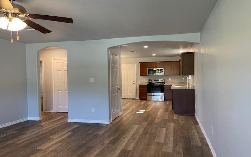 1811 Morgan Street, Greenville, TX 75401, 3 Habitaciones Habitaciones , ,2 BañosBaños,Residential,En Venta,1811 Morgan Street,20866648