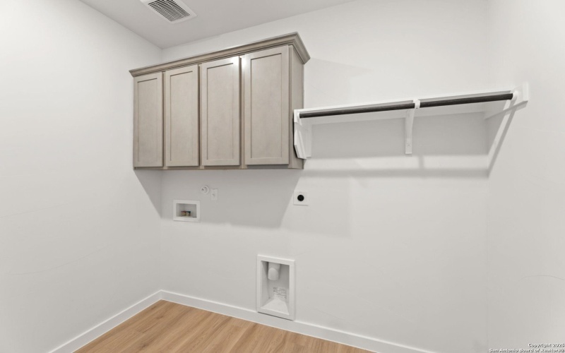 16646 Rosemary Ridge, Elmendorf, TX 78112, 4 Bedrooms Bedrooms, ,2 BathroomsBathrooms,Residential,For Sale,16646 Rosemary Ridge,0,1924103