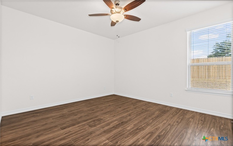 5308 Rose Garden Loop, Killeen, TX 76542, 3 Bedrooms Bedrooms, ,2 BathroomsBathrooms,Residential,For Sale,5308 Rose Garden Loop,0,598460