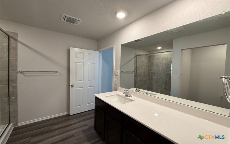 1426 Piedmont Street, Temple, TX 76504, 3 Bedrooms Bedrooms, ,2 BathroomsBathrooms,Residential,For Sale,1426 Piedmont Street,0,598469