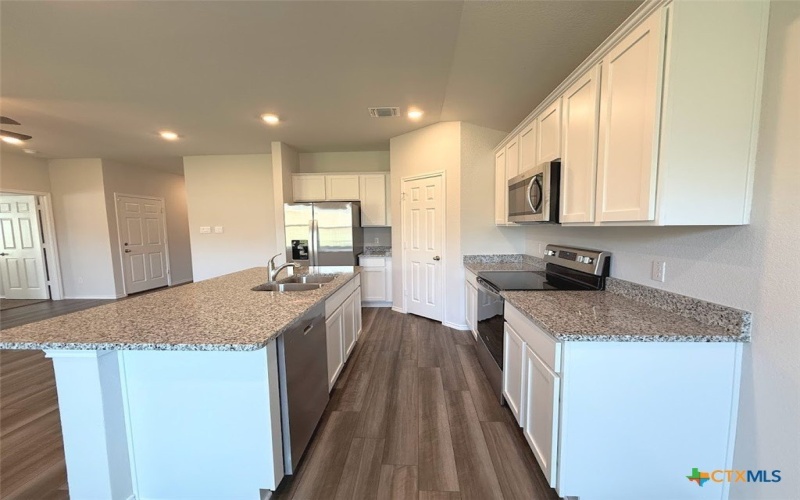 1426 Piedmont Street, Temple, TX 76504, 3 Bedrooms Bedrooms, ,2 BathroomsBathrooms,Residential,For Sale,1426 Piedmont Street,0,598469