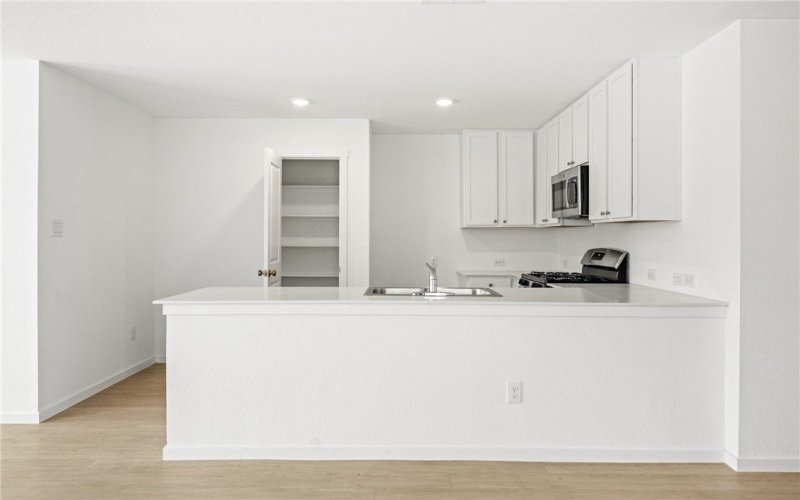 13274 Silverado Drive, Corpus Christi, TX 78380, 4 Bedrooms Bedrooms, ,2 BathroomsBathrooms,Residential,For Sale,13274 Silverado Drive,0,467010