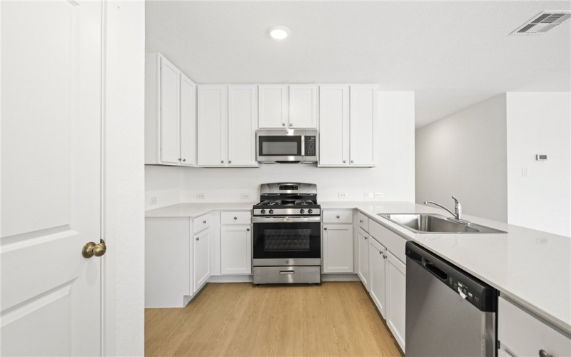 13274 Silverado Drive, Corpus Christi, TX 78380, 4 Bedrooms Bedrooms, ,2 BathroomsBathrooms,Residential,For Sale,13274 Silverado Drive,0,467010