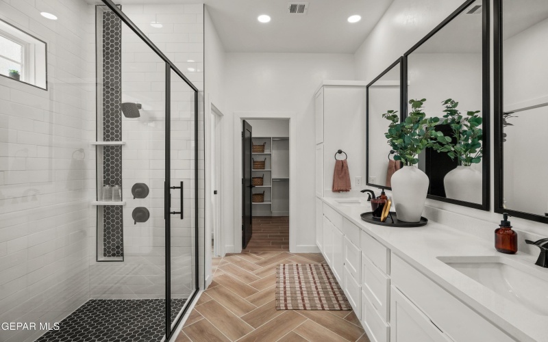 15237 EXPECTATION Avenue, El Paso, TX 79938, 3 Bedrooms Bedrooms, ,2 BathroomsBathrooms,Residential,For Sale,15237 EXPECTATION Avenue,0,934029