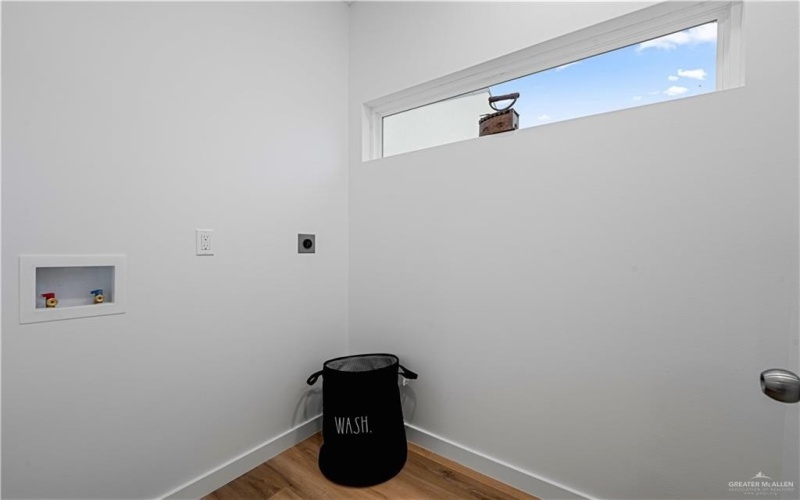 2641 Warbler Avenue, McAllen, TX 78504, 3 Habitaciones Habitaciones , ,2 BañosBaños,Residential,En Venta,2641 Warbler Avenue,0,487507