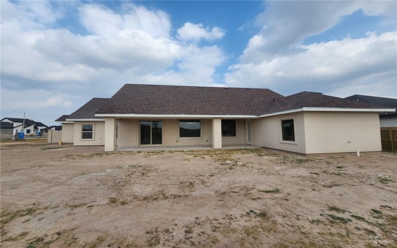 2529 Trinity Avenue, McAllen, TX 78504, 3 Bedrooms Bedrooms, ,3 BathroomsBathrooms,Residential,For Sale,2529 Trinity Avenue,0,487522