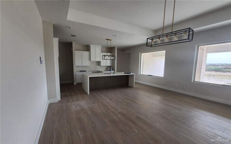 2529 Trinity Avenue, McAllen, TX 78504, 3 Bedrooms Bedrooms, ,3 BathroomsBathrooms,Residential,For Sale,2529 Trinity Avenue,0,487522