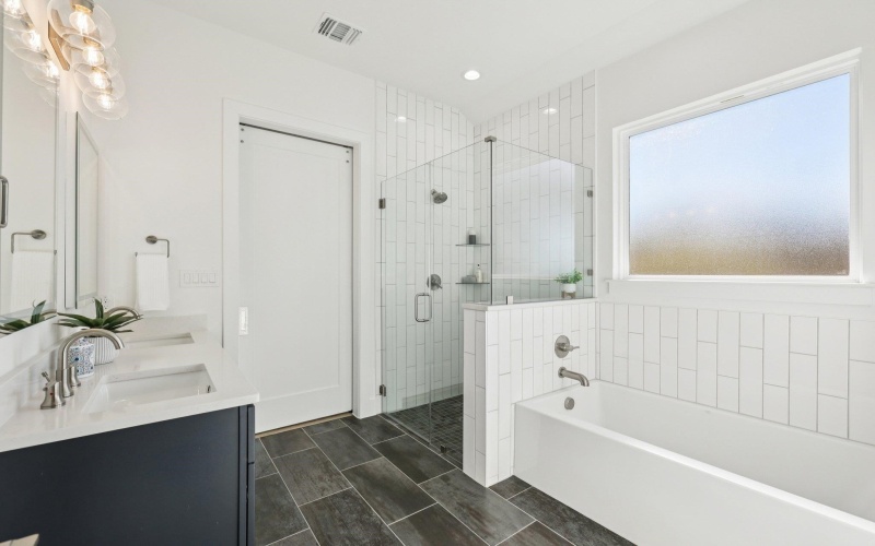 125 Colby Canyon Drive, Burnet, TX 78611, 4 Bedrooms Bedrooms, ,3 BathroomsBathrooms,Residential,For Sale,125 Colby Canyon Drive,0,175746