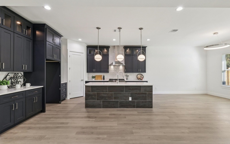 125 Colby Canyon Drive, Burnet, TX 78611, 4 Bedrooms Bedrooms, ,3 BathroomsBathrooms,Residential,For Sale,125 Colby Canyon Drive,0,175746