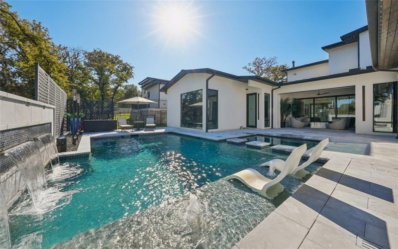 2104 Ainsley Court, Westlake, TX 76262, 4 Bedrooms Bedrooms, ,5 BathroomsBathrooms,Residential,For Sale,2104 Ainsley Court,0,21116929