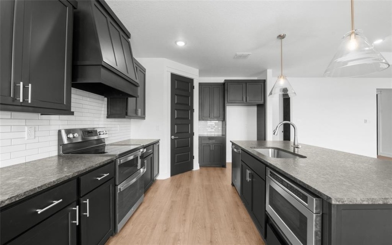 307 Boots Court, Lorena, TX 76655, 4 Bedrooms Bedrooms, ,3 BathroomsBathrooms,Residential,For Sale,307 Boots Court,0,21117157