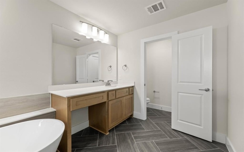 1838 Wittington Place, Farmers Branch, TX 75234, 3 Habitaciones Habitaciones , ,2 BañosBaños,Residential,En Venta,1838 Wittington Place,0,21117171