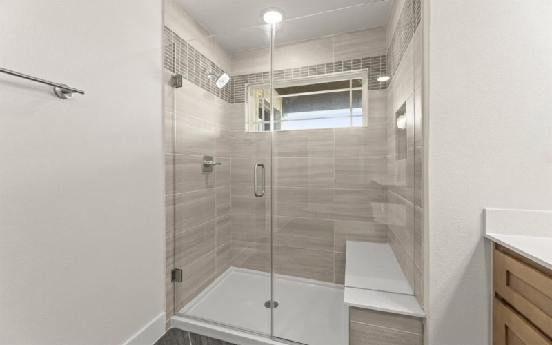 1838 Wittington Place, Farmers Branch, TX 75234, 3 Habitaciones Habitaciones , ,2 BañosBaños,Residential,En Venta,1838 Wittington Place,0,21117171