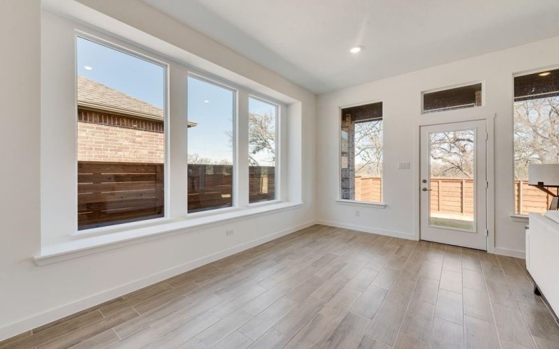 4401 Dew Drop Drive, Mesquite, TX 75181, 4 Bedrooms Bedrooms, ,3 BathroomsBathrooms,Residential,For Sale,4401 Dew Drop Drive,0,21117394