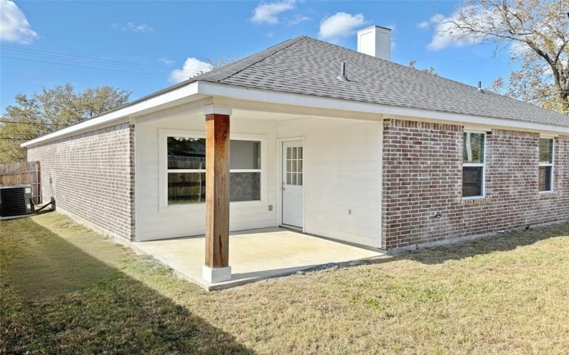 1311 Wright Street, Greenville, TX 75401, 3 Habitaciones Habitaciones , ,2 BañosBaños,Residential,En Venta,1311 Wright Street,0,21117494