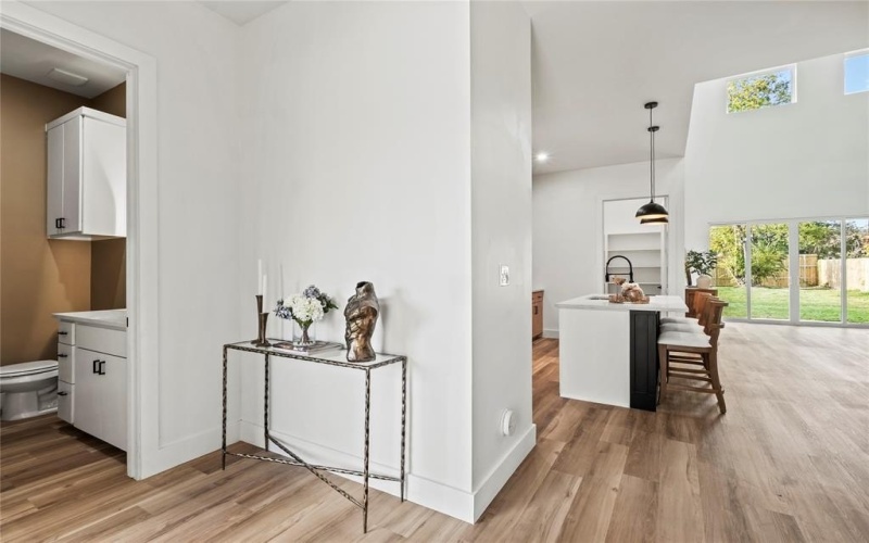 2401 Peabody Avenue, Dallas, TX 75215, 5 Habitaciones Habitaciones , ,3 BañosBaños,Residential,En Venta,2401 Peabody Avenue,0,21117496