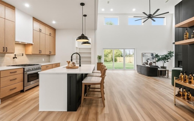 2401 Peabody Avenue, Dallas, TX 75215, 5 Habitaciones Habitaciones , ,3 BañosBaños,Residential,En Venta,2401 Peabody Avenue,0,21117496