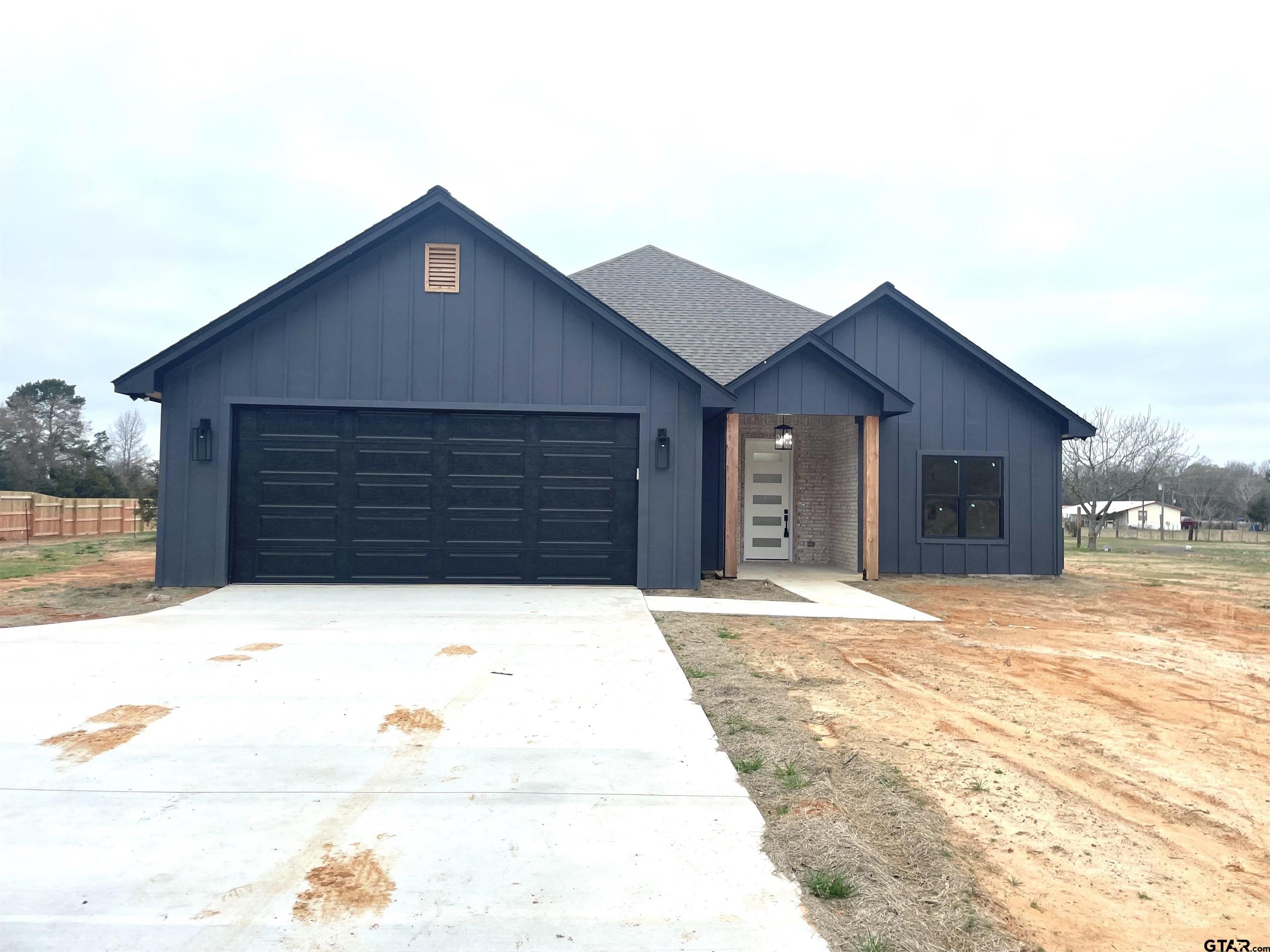49 CR 1346, Pittsburg, TX 75686, 3 Bedrooms Bedrooms, ,2 BathroomsBathrooms,Residential,For Sale,49 CR 1346,25007089
