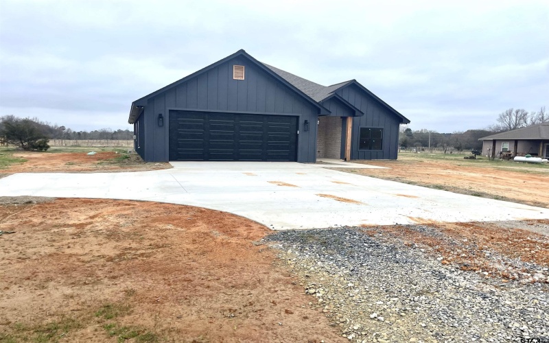 49 CR 1346, Pittsburg, TX 75686, 3 Bedrooms Bedrooms, ,2 BathroomsBathrooms,Residential,For Sale,49 CR 1346,25007089