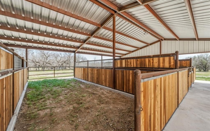 1704 E Fm 1188, Bluff Dale, TX 76433, 3 Habitaciones Habitaciones , ,2 BañosBaños,Residential,En Venta,1704 E Fm 1188,0,21117809