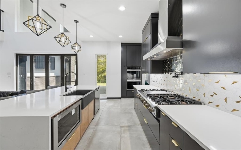 2303 Timber Creek Court, Cedar Hill, TX 75104, 4 Habitaciones Habitaciones , ,3 BañosBaños,Residential,En Venta,2303 Timber Creek Court,0,21113247