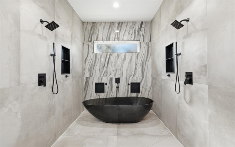 2303 Timber Creek Court, Cedar Hill, TX 75104, 4 Habitaciones Habitaciones , ,3 BañosBaños,Residential,En Venta,2303 Timber Creek Court,0,21113247