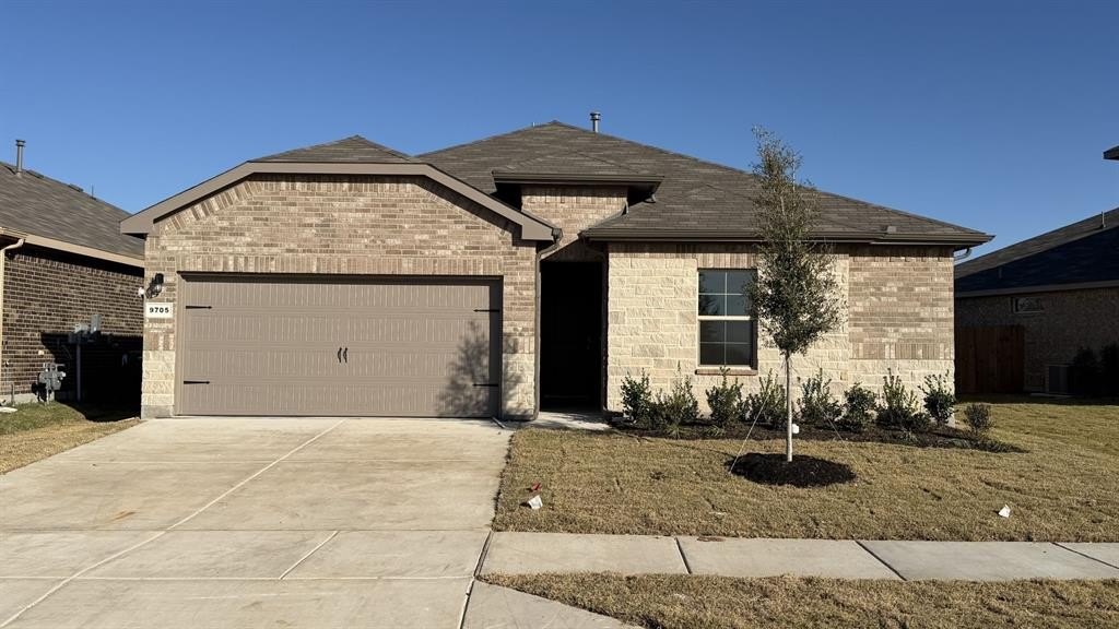 9705 AUSTIN HOLLOW Road, Fort Worth, TX 76036, 3 Bedrooms Bedrooms, ,2 BathroomsBathrooms,Residential,For Sale,9705 AUSTIN HOLLOW Road,0,21115500